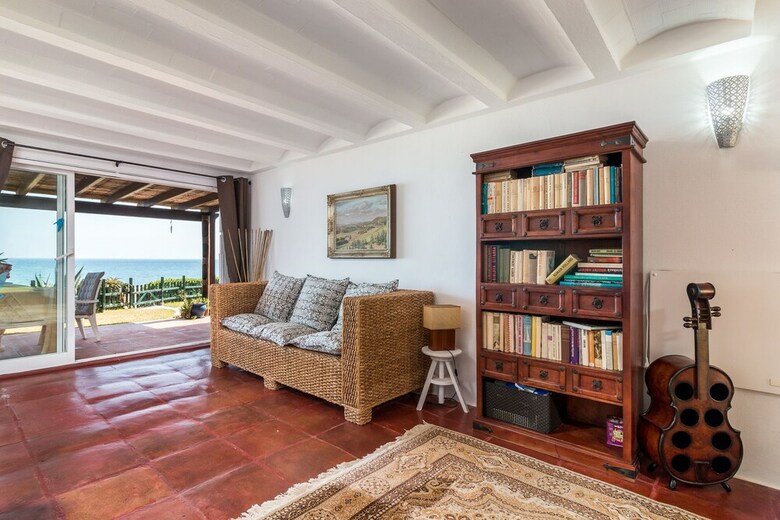 Beach Villa Dorada