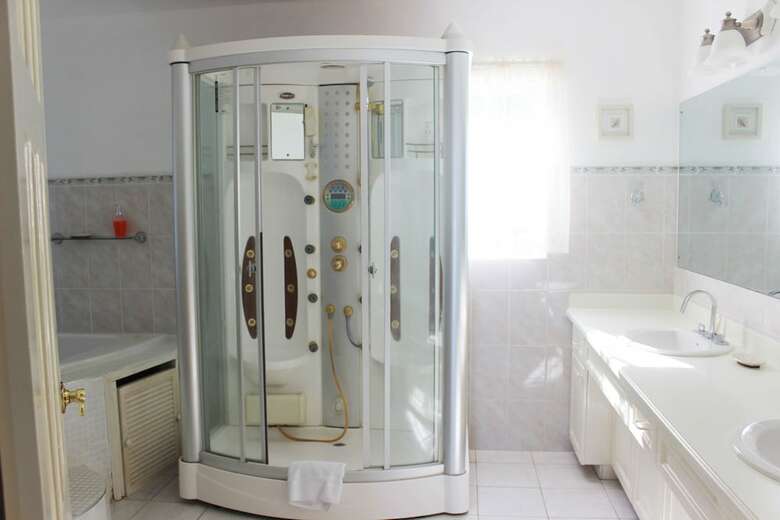 Hotel All Nations Guesthouse