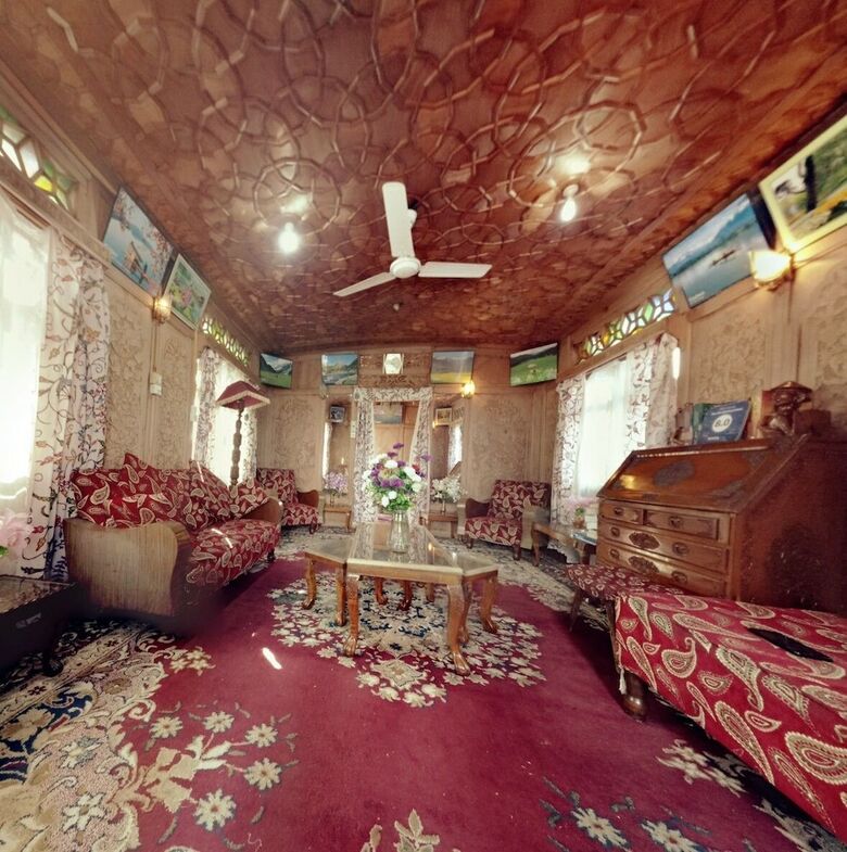 New Bul Bul Group Of Houseboats