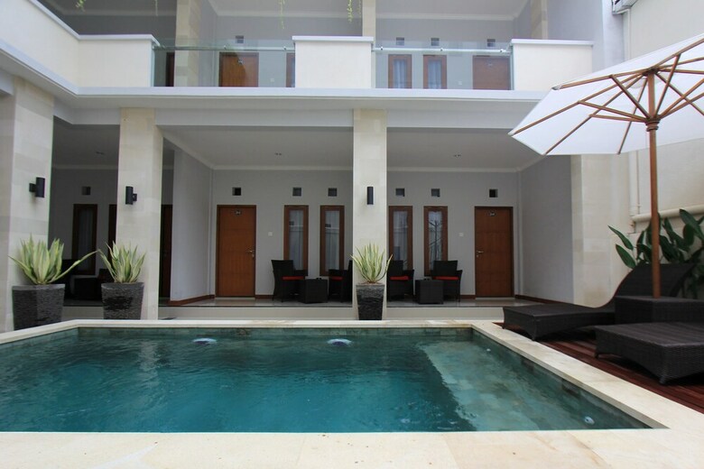 Hotel Tom Guest House