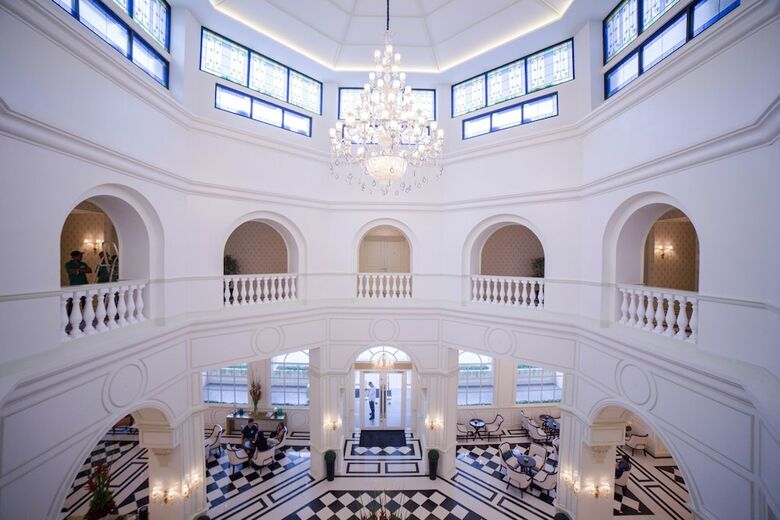 Rizal Park Hotel