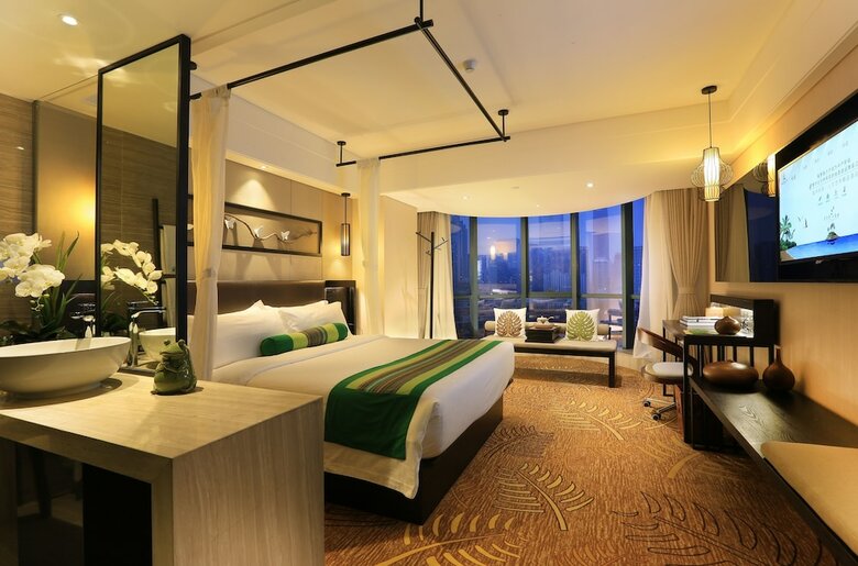 Relaxed Season Hotel Shenzhen Dongmen Branch