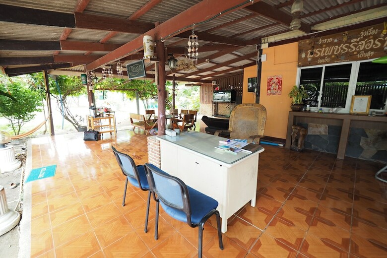Hotel Pornphet Resort