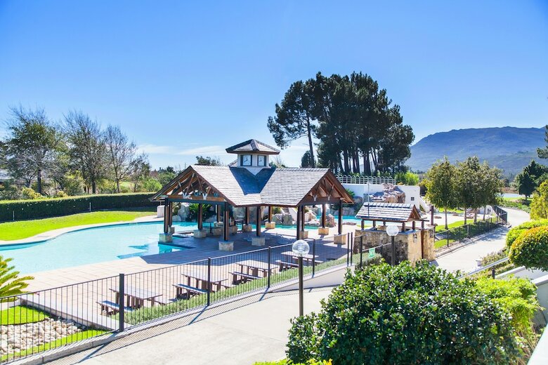 Pearl Valley Hotel By Mantis