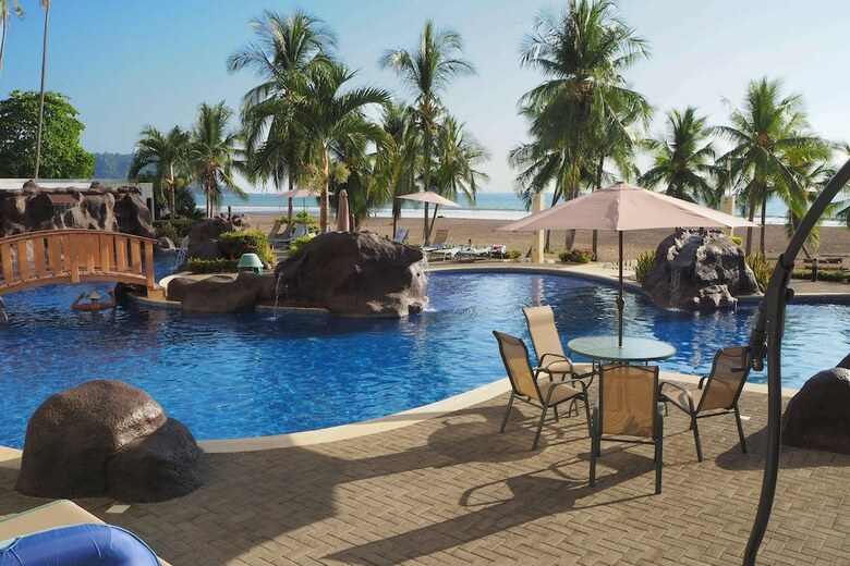 Condominio Diamante Del Sol By Crhr