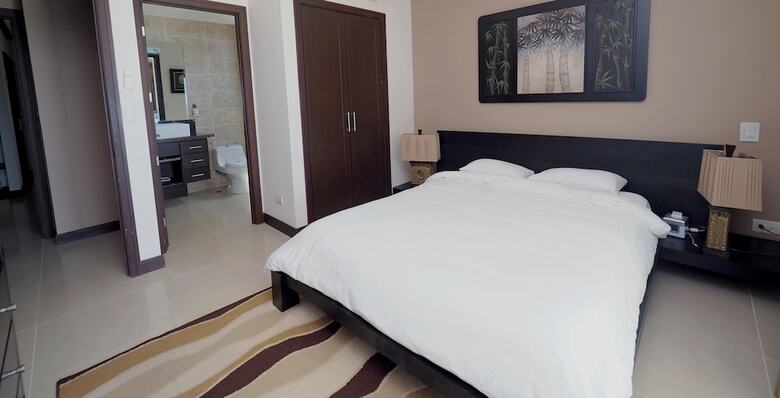 Condominio Diamante Del Sol By Crhr