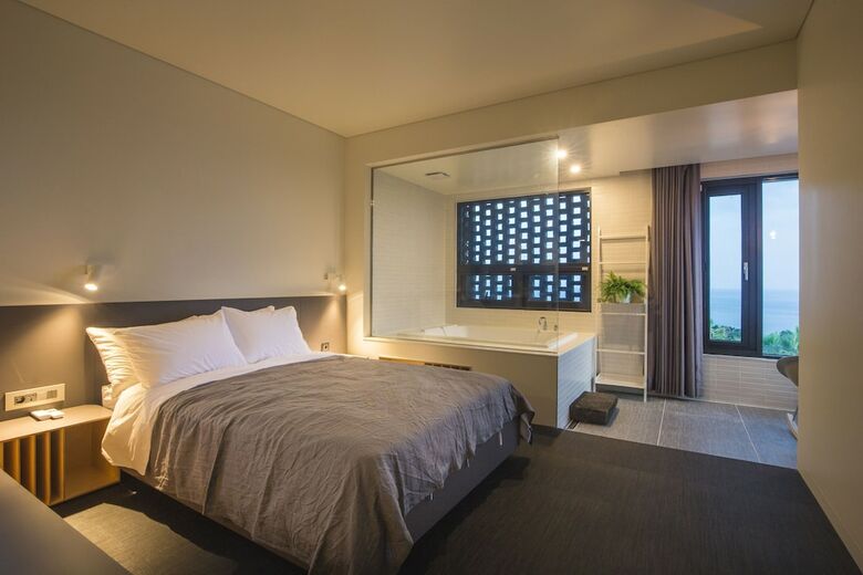 Jeju Bricks Hotel