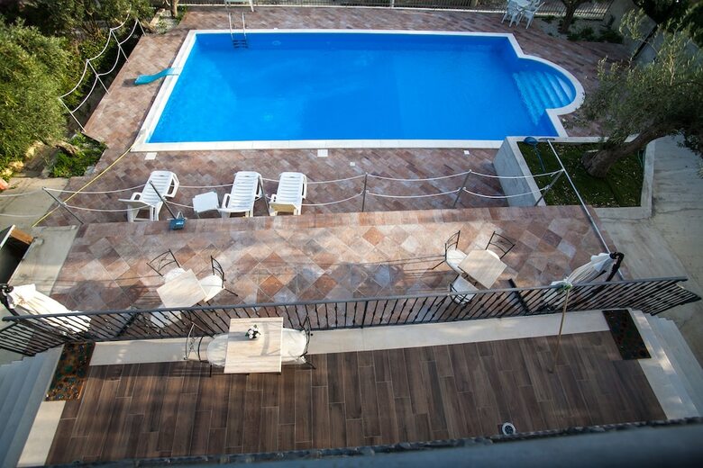 Bed & Breakfast Villa L�