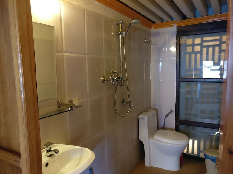 Hotel Hiranya Guest House