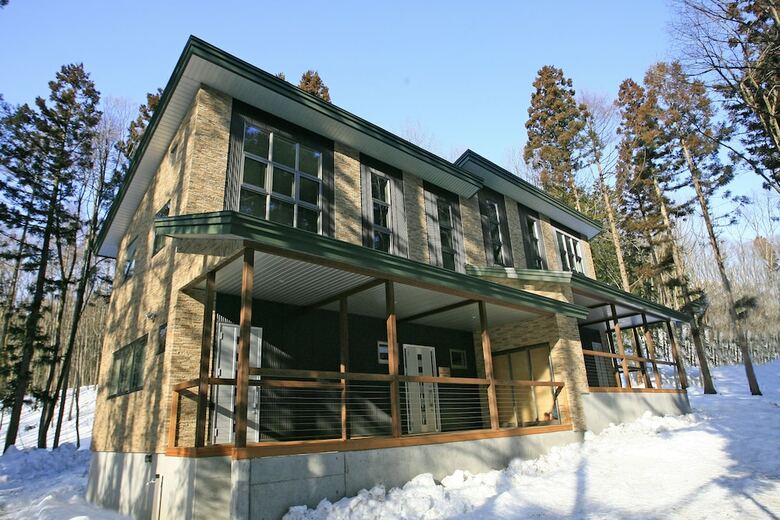 Phoenix Chalets