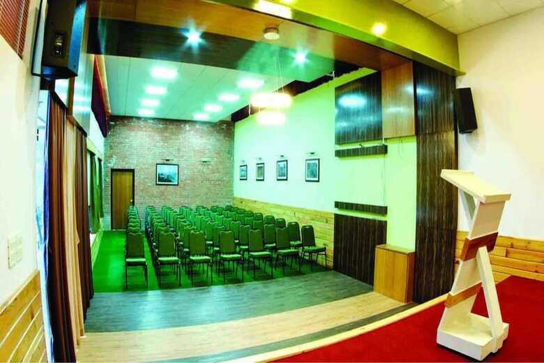 Hotel Chhaimale Resort