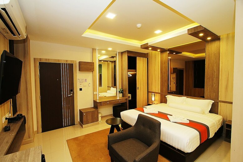 The Contrast I Hotel