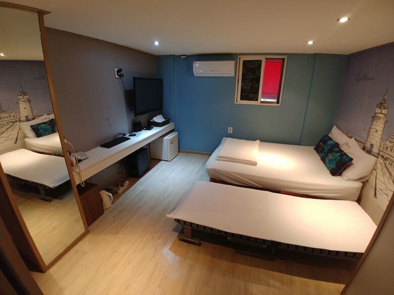 Hotel A Motel