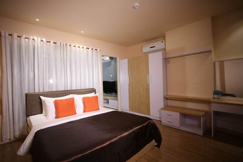 Aparthotel Homestay The Void