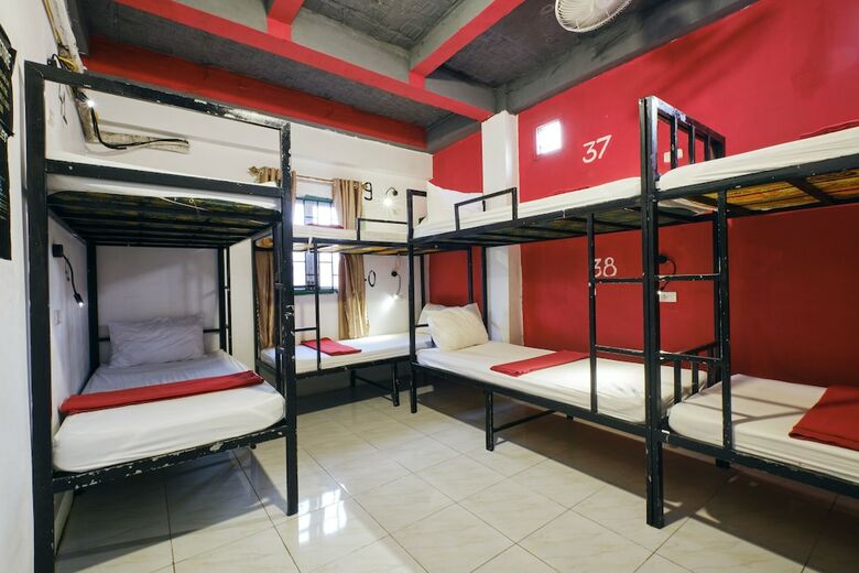 Hostal Vang Vieng Rock Backpacker Hostel