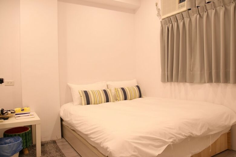 Hotel Fengjia Base14 Hostel