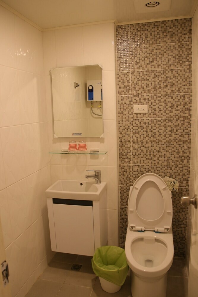 Hotel Fengjia Base14 Hostel