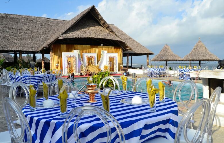 Hotel Serene Beach Resort