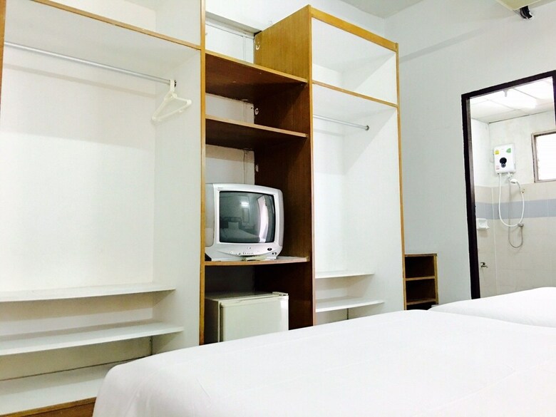 Hotel Taweeporn Guest House