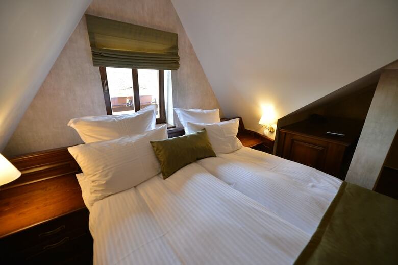 Noblesse Boutique Hotel