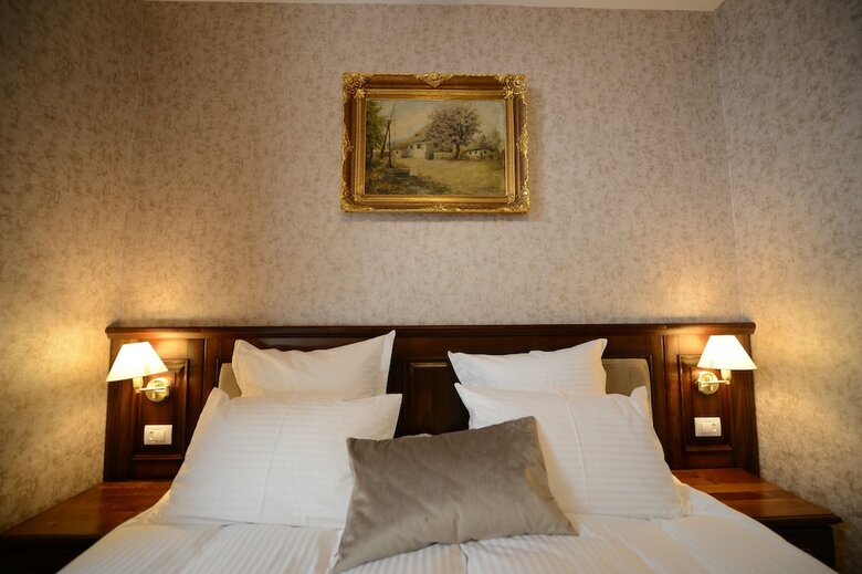 Noblesse Boutique Hotel