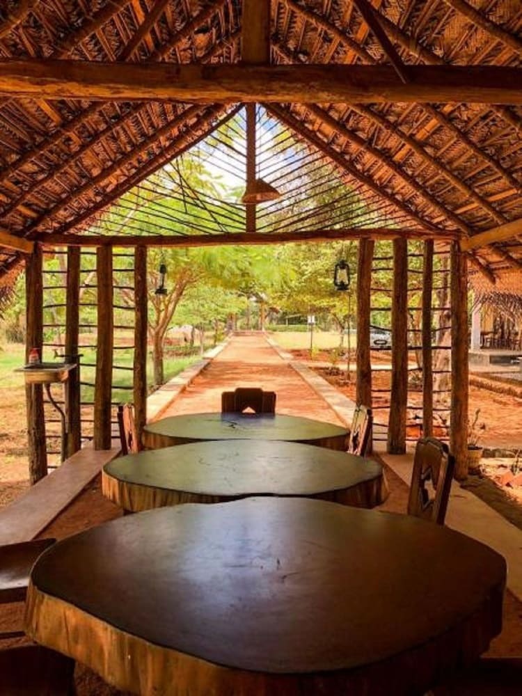 Hotel Castle Rock Sigiriya