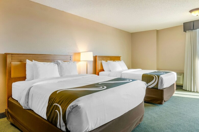 Hotel Quality Inn & Suites