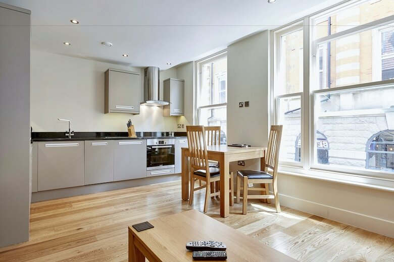 Apartamentos Bank House By Flying Butler