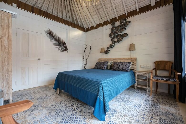 Hotel Easy Surf Camp