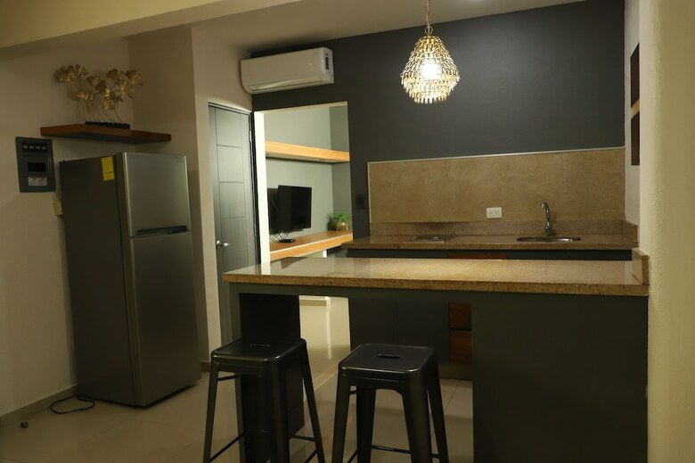 Hotel Homesuites Zaragoza