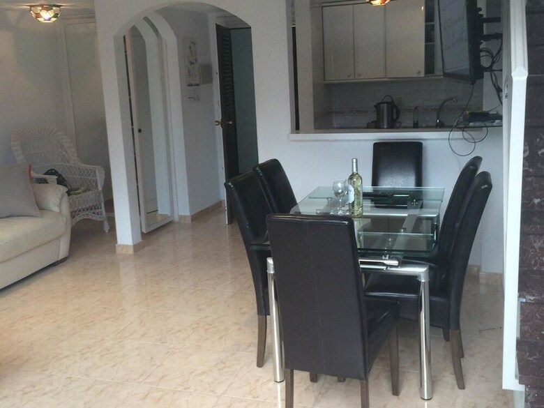 Skol Marbella Apartment 208