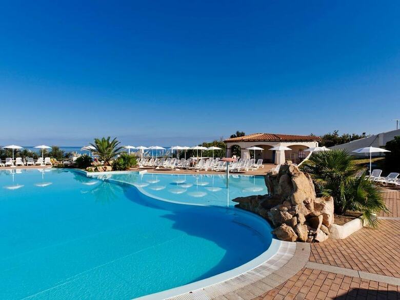 Posada Golfo Dell'asinara La Plage Noire Resort
