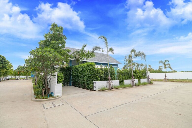 Chaum Haus Pool Villa