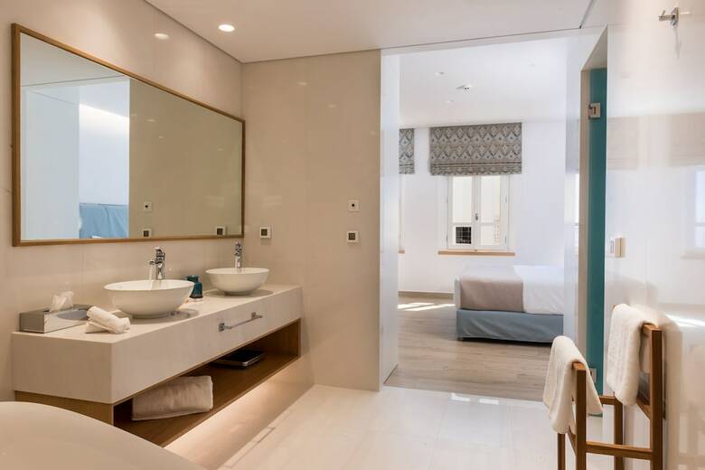 Hotel Avra Apartments Venetian Harbour