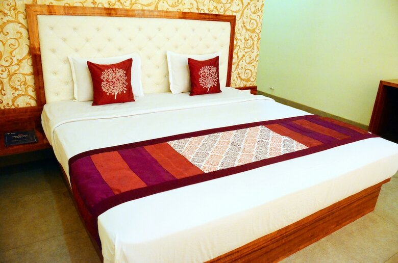 Oyo 6476 Hotel Panchgani Holiday Home