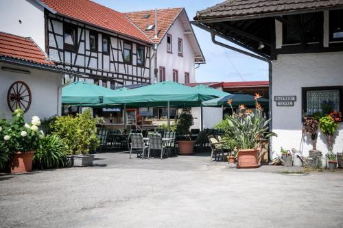 Hostal Hotel- Landgasthof Baumhof-tenne