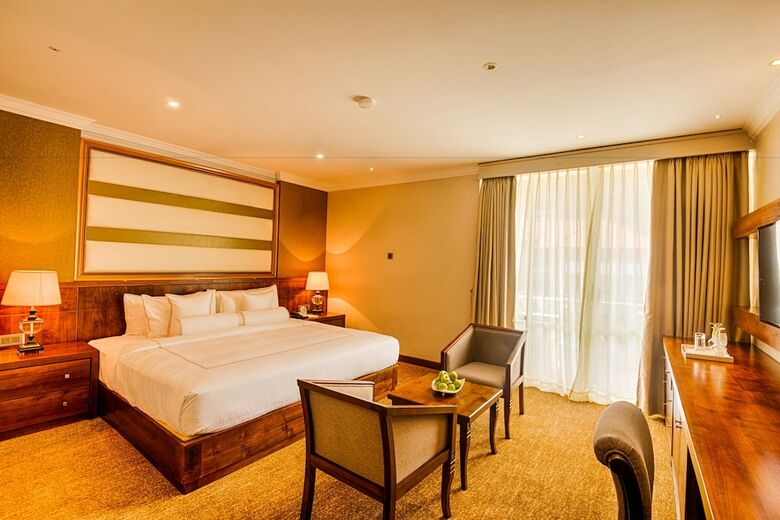 The Golden Crown Hotel