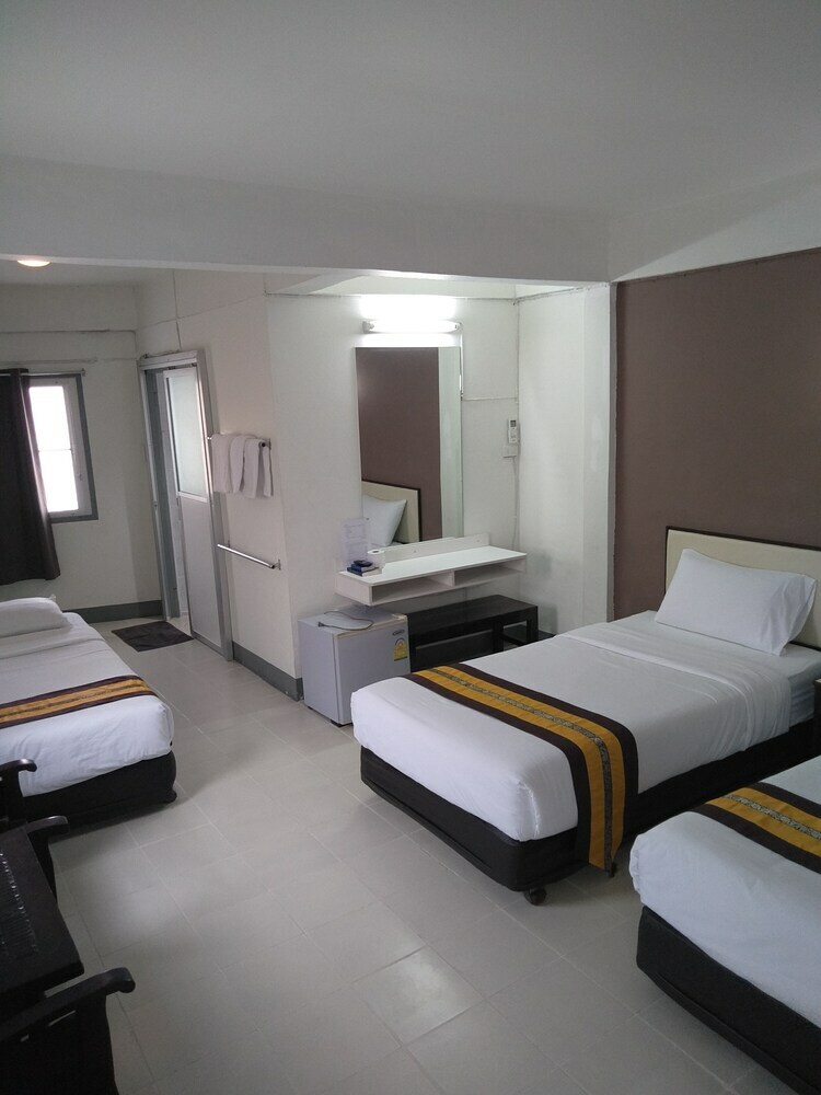 Northland House Hotel
