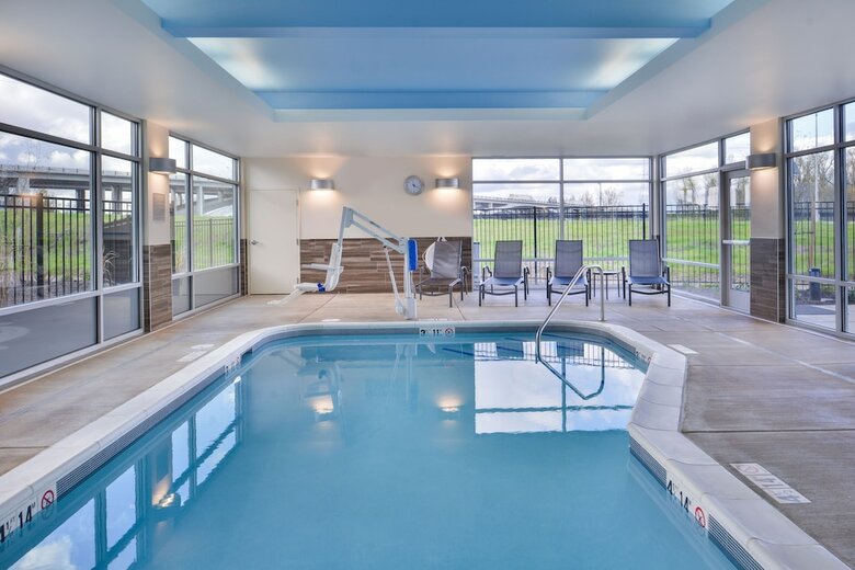 Hotel Fairfield Inn & Suites By Marriott Eugene East/springfield