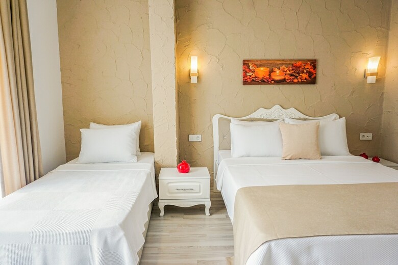 Ala�at? 716 Butik Hotel
