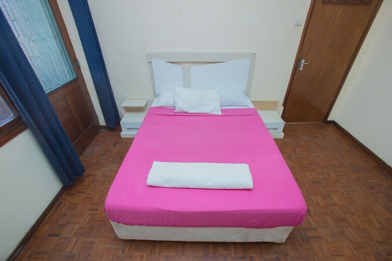 3 Bedroom Sea Facing Apartment