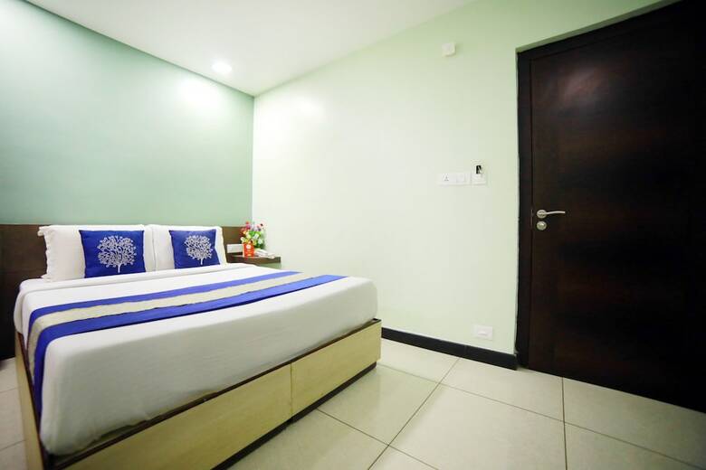 Hotel Oyo 8588 Rainbow Inn