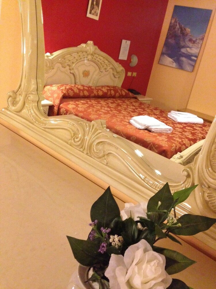 Hotel Rododendro