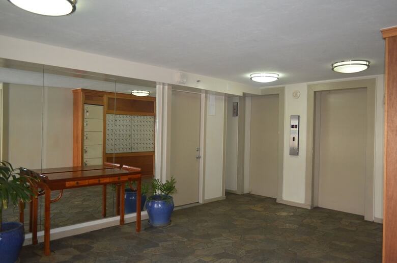 Apartamentos Kuhio Village #510 By Redawning