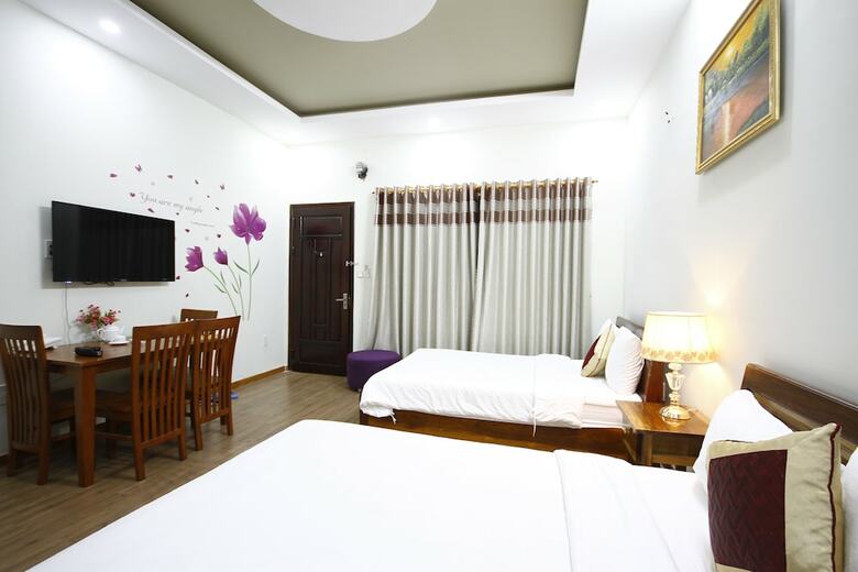 Lis Hotel