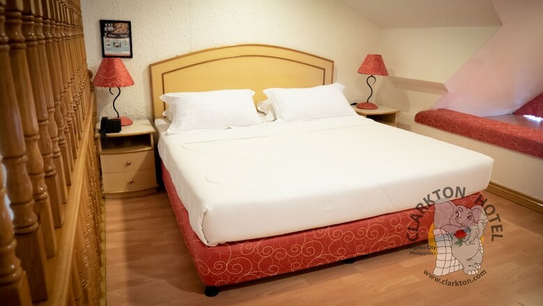 Clarkton Hotel