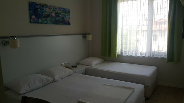 Hotel Cicek Otel & Apartments