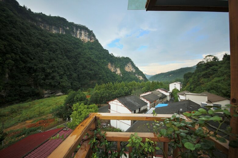 Hotel Zhangjiajie One City One Inn
