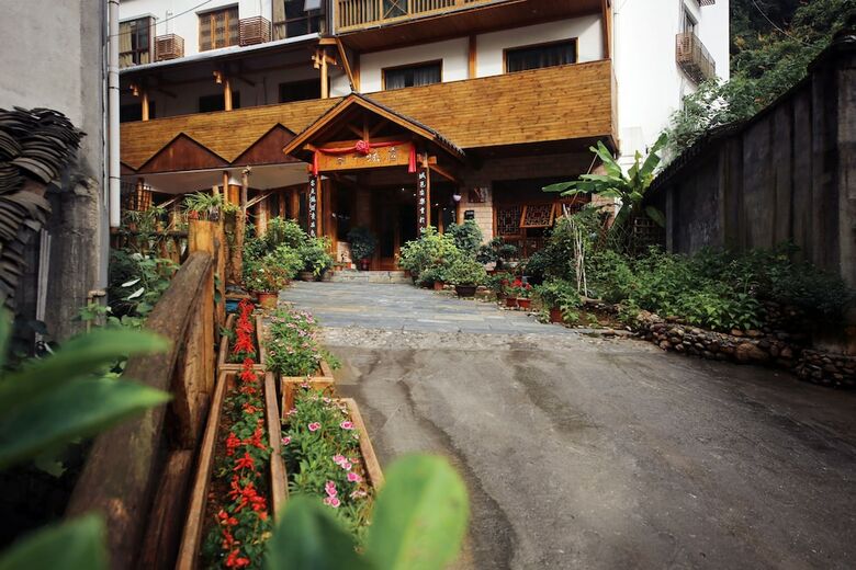 Hotel Zhangjiajie One City One Inn