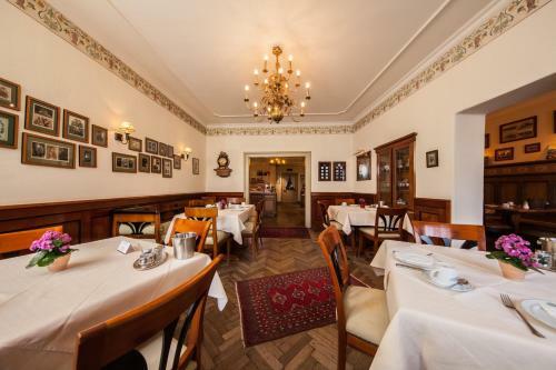 Hotel Gasthof Alte Post Holzkirchen